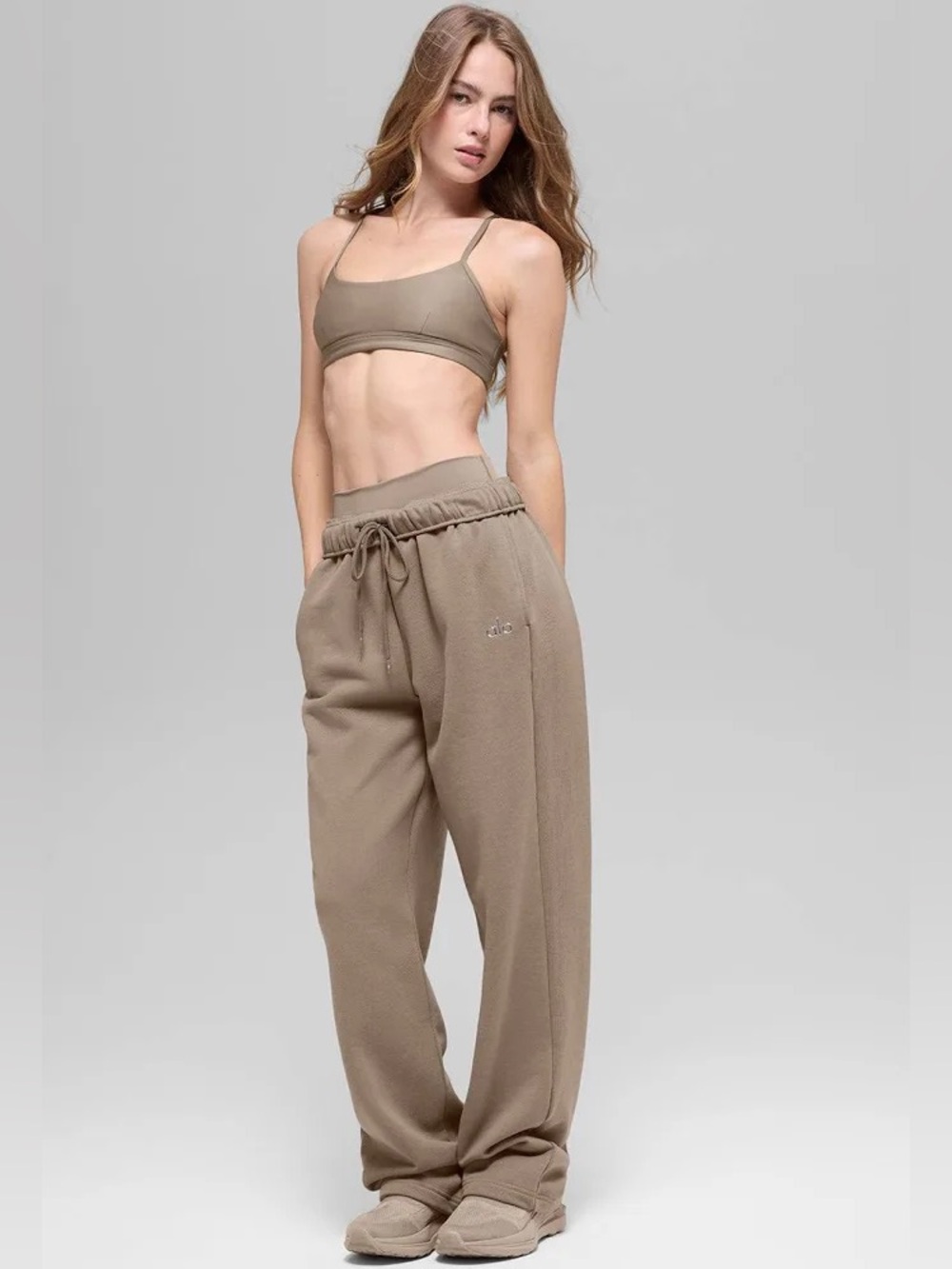 ALO | Accolade Straight Leg Sweatpant